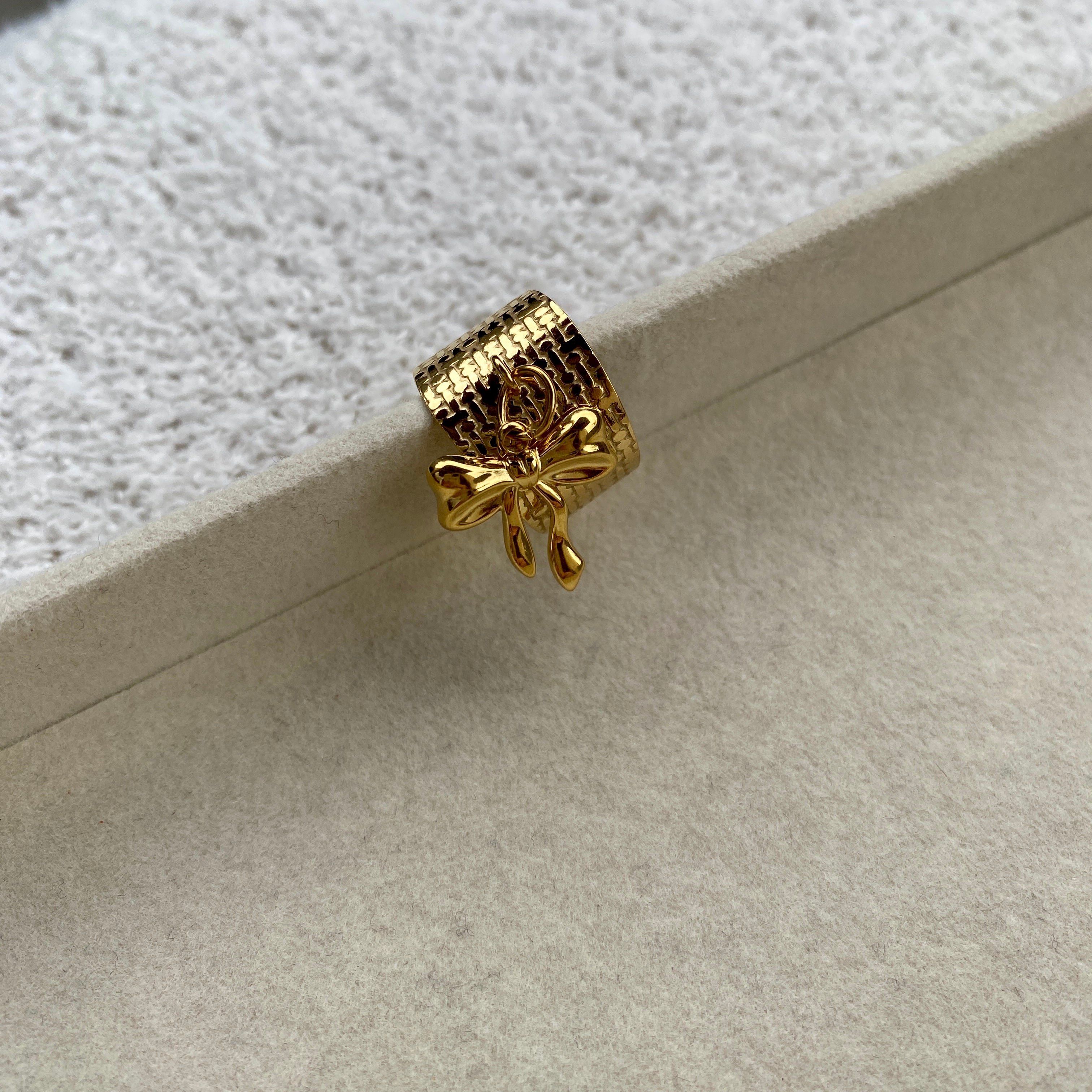 Bague charms "Coquette"