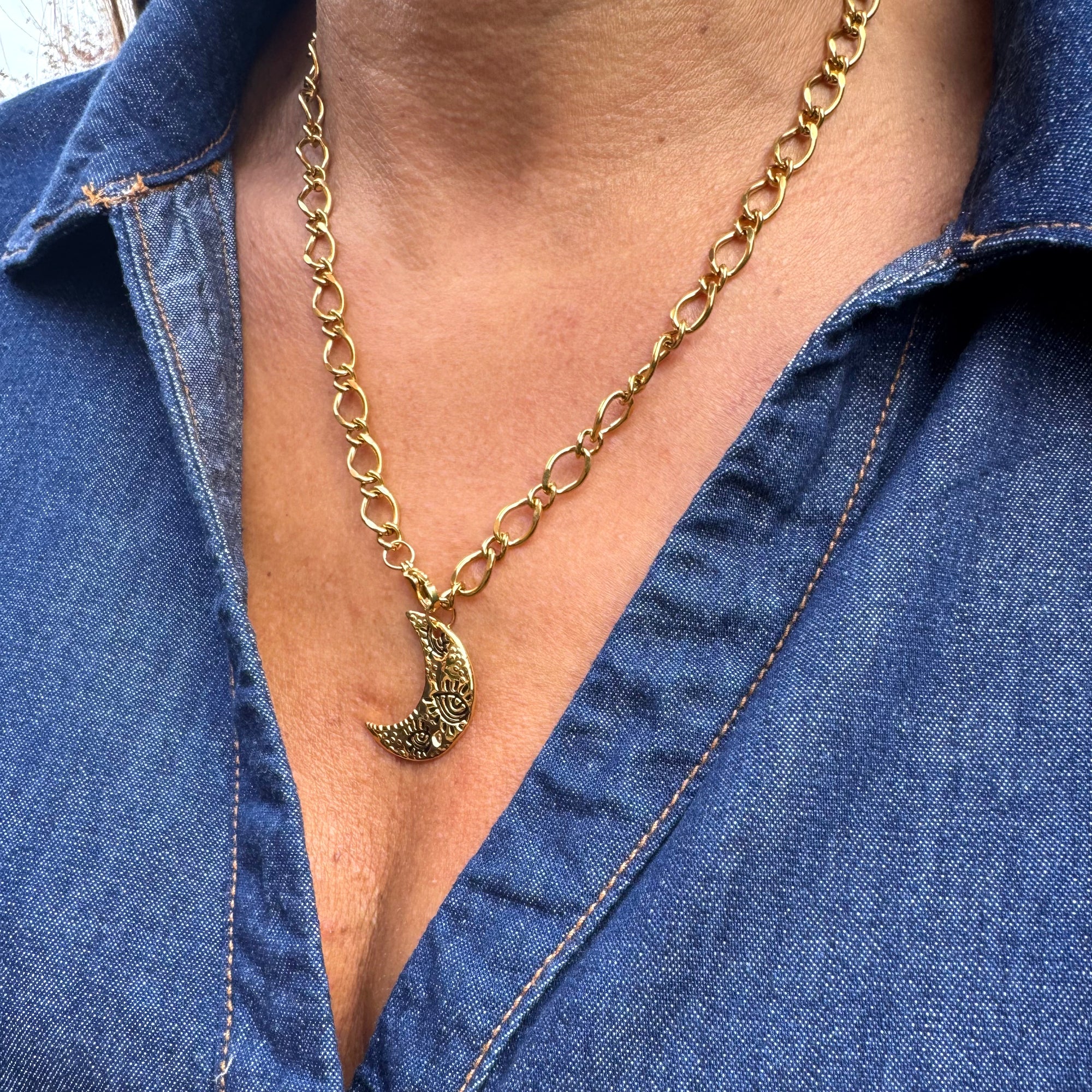 Collier Amulette "Isis"