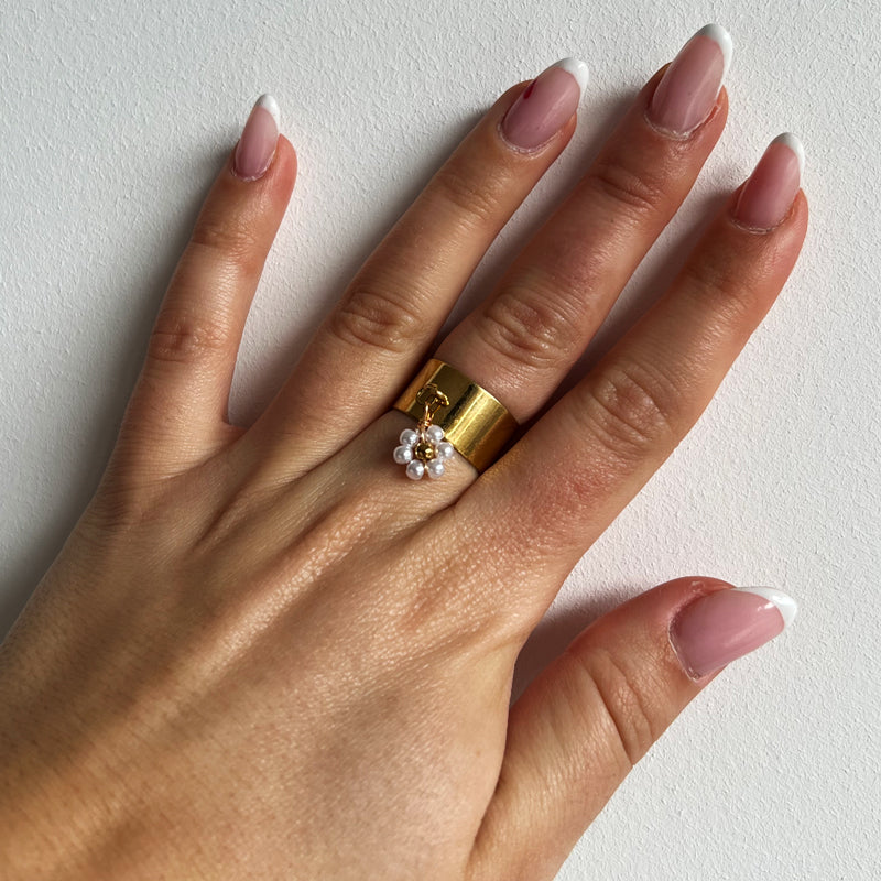 Bague Charm white pearl