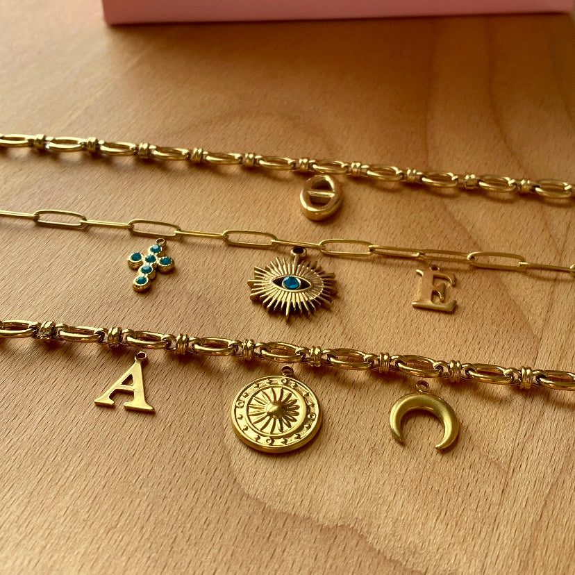 Bracelet Doré à Breloques Résine Vintage Les Néréides - Parfait Cadeau