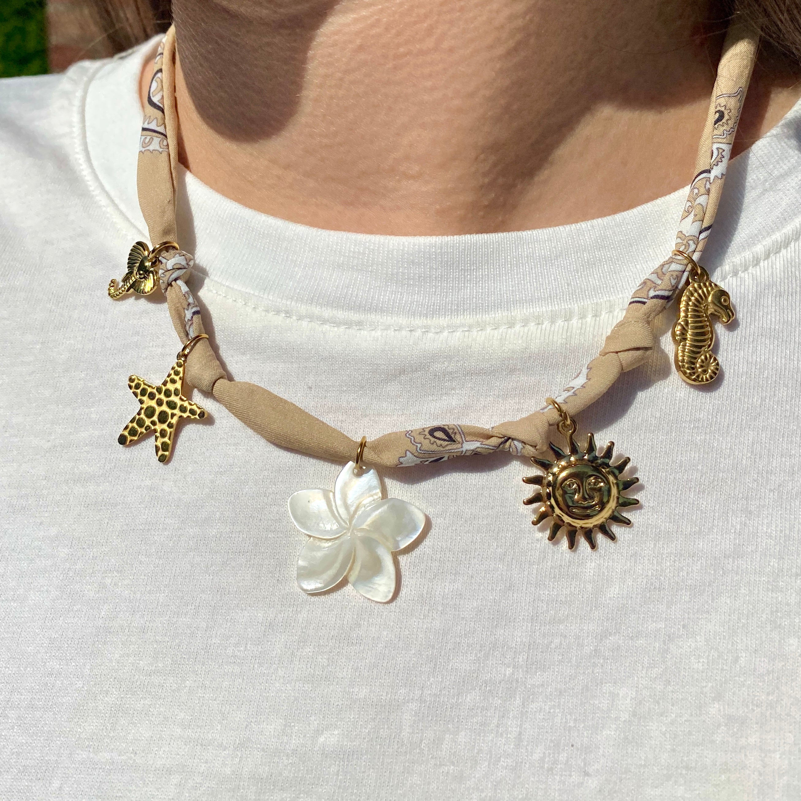 Collier Bandana Charms "Auré"