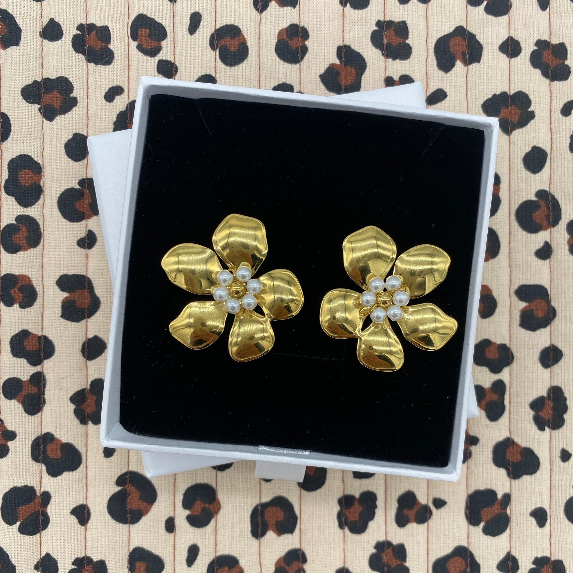 boucles d'oreilles enea