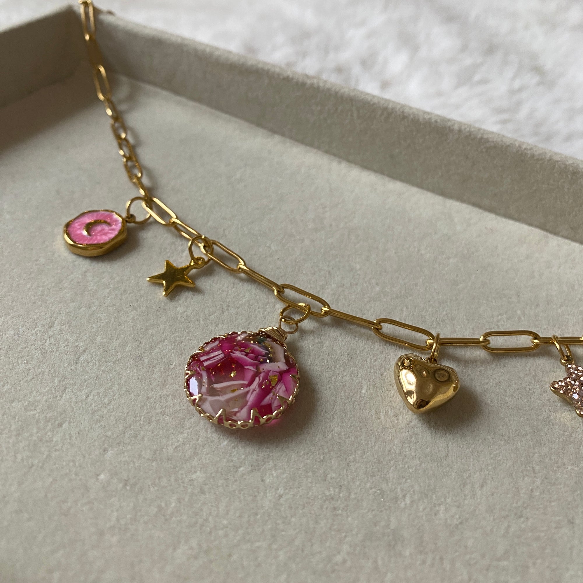 collier charms rose