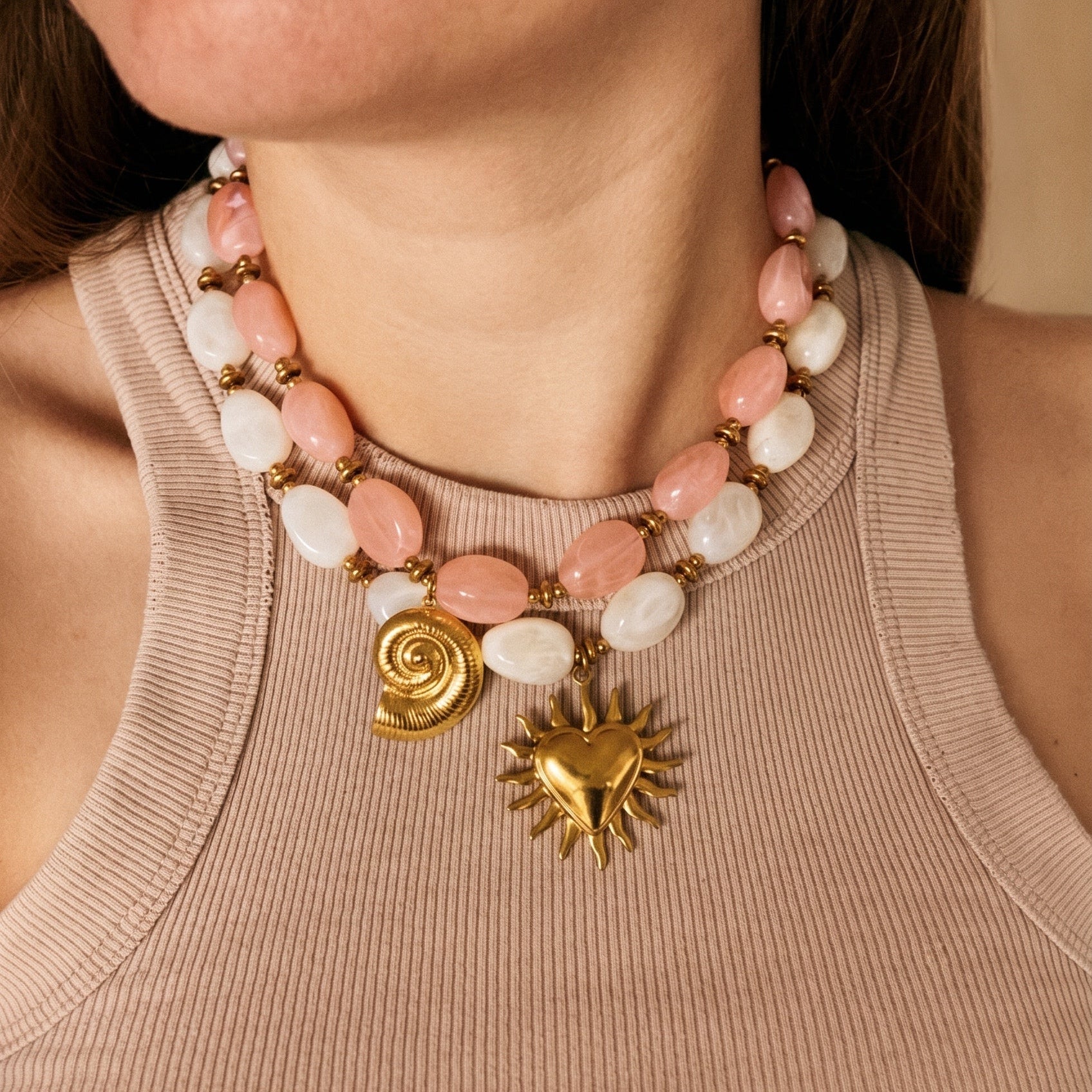 collier perles colorées